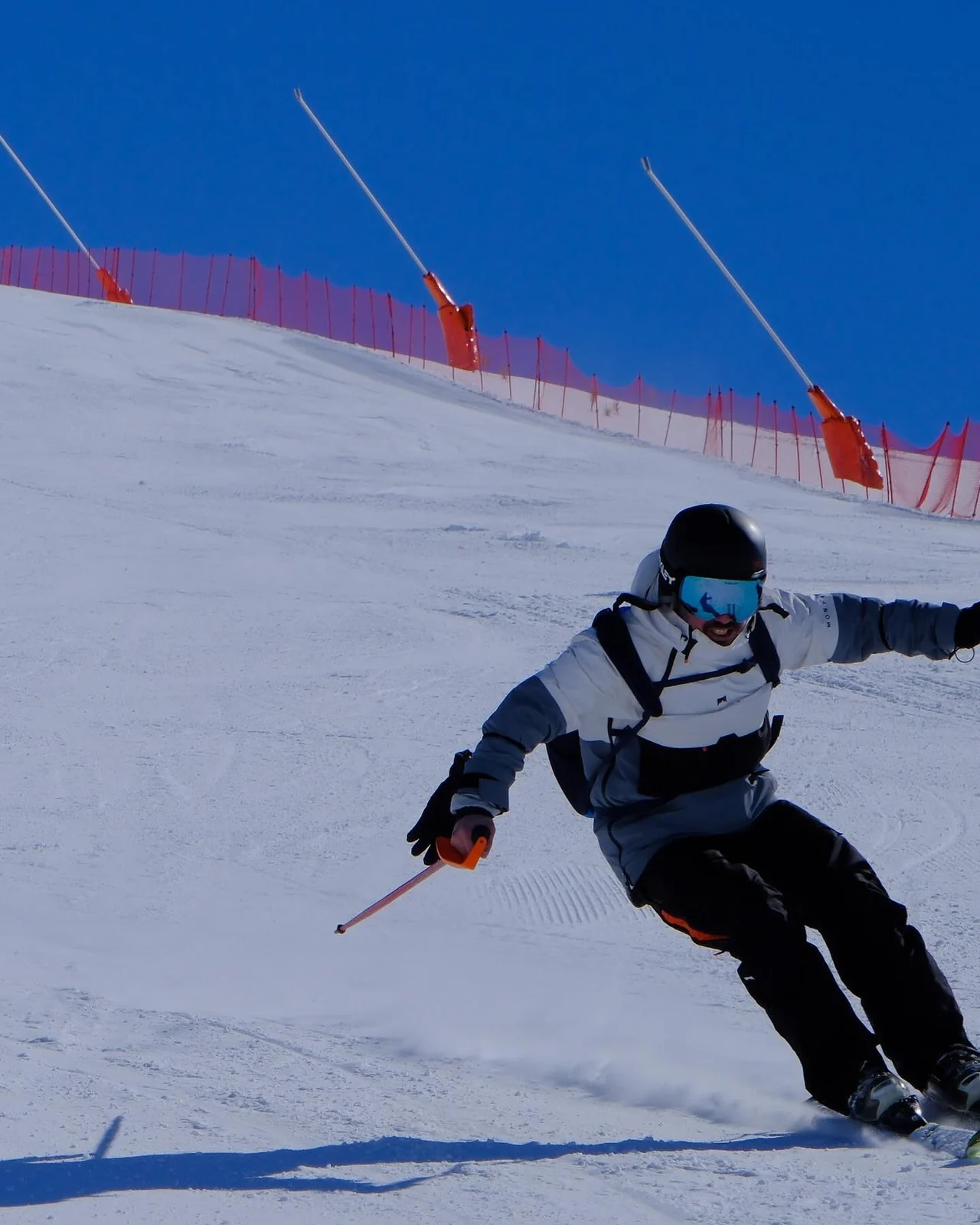 A photo of me mid-turn in slalom, from my skiing post.